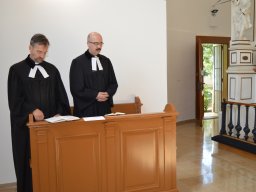 Szentelés és iktatás
