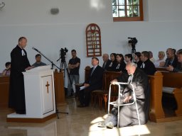 Szentelés és iktatás